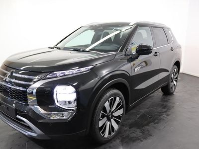 Schwarz Neu 2025 Mitsubishi Outlander P-HEV Intense SUV | CHF 52’900 (Guter Preis)