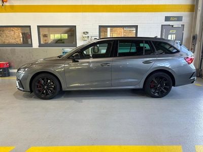 Gebraucht 2023 Skoda Octavia RS Kombi | CHF 34’900 (Teuer)
