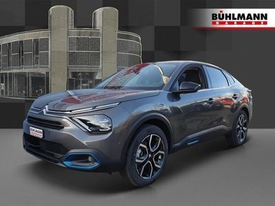Mehrfarbig Gebraucht 2023 Citroën e-C4 Shine Limousine | CHF 29’999 (Etwas zu teuer)