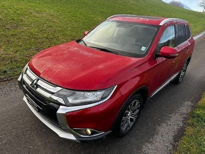 Gebraucht 2016 Mitsubishi Outlander SUV | CHF 10’900 (Teuer)