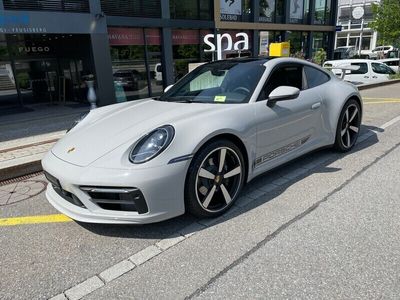 Porsche 911 Carrera