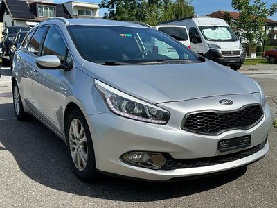 Gebraucht Kia Ceed Sportswagon Style 135 PS (99 kW) 2013 Kombi