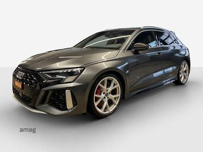 Daytonagrau perleffekt Gebraucht 2022 Audi RS3 Ambiente Limousine | CHF 44’990 (Superpreis)