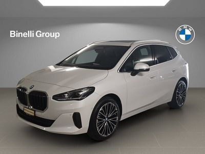 Weiss Gebraucht 2023 BMW 220 Active Tourer Performance Van / Kleinbus | CHF 39’900