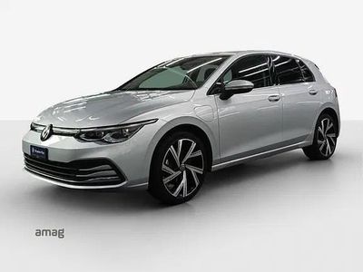 Gebraucht VW Golf VIII Style 204 PS (150 kW) 2022 Reflexsilber metallic Limousine