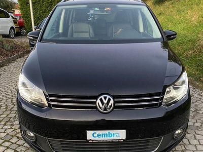 Gebraucht 2012 VW Touran Highline Van / Kleinbus | CHF 7’500 (Etwas zu teuer)