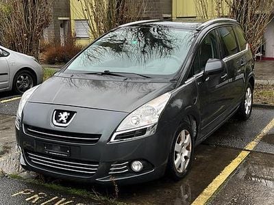 Gebraucht Peugeot 5008 Allure 156 PS (114 kW) 2012 Van / Kleinbus