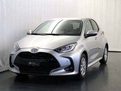 Silber Gebraucht 2025 Toyota Yaris Hybrid Trend Limousine | CHF 24’920 (Fairer Preis)