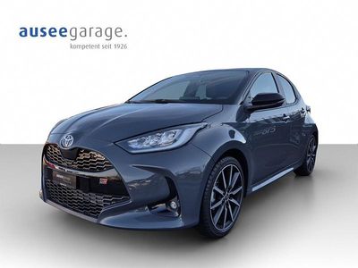 Anthrazit Neu 2025 Toyota Yaris Hybrid Sport Limousine | CHF 35’840