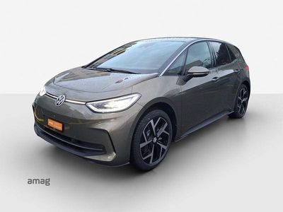 D. olivine green met. schwarz Gebraucht 2025 VW ID.3 Pro Kleinwagen | CHF 31’900 (Guter Preis)