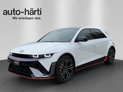 Weiss Neu 2025 Hyundai Ioniq Kleinwagen | CHF 67’990