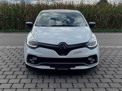 Gebraucht 2017 Renault Clio IV Trophy Kleinwagen | CHF 15’880 (Etwas zu teuer)