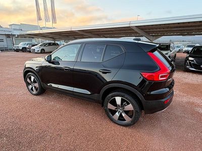 Gebraucht Volvo XC40 Momentum 129 PS (94 kW) 2021 SUV