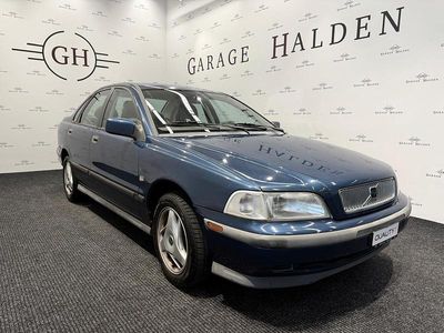 Blau Gebraucht 1998 Volvo S40 Limousine | CHF 800