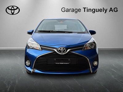 Gebraucht Toyota Yaris Luna 99 PS (72 kW) 2015 Blau Limousine