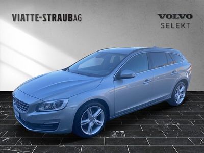 gebraucht Volvo V60 2.0 D4 Momentum S/S