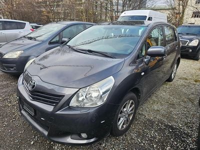Gebraucht Toyota Verso 147 PS (108 kW) 2011 Van / Kleinbus