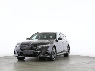 Grau Neu 2025 BMW 550e Comfort Edition Kombi | CHF 101’700