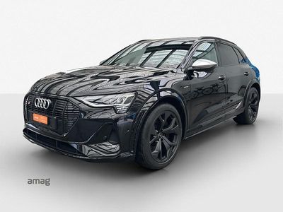 Mythosschwarz metallic Gebraucht 2021 Audi e-tron Comfort SUV | CHF 38’880 (Etwas zu teuer)