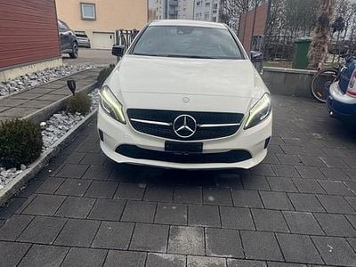 Gebraucht Mercedes A200 AMG line 156 PS (114 kW) 2017