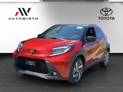 Gebraucht Toyota Aygo X Style 72 PS (52 kW) 2023 Rot SUV
