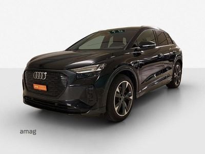Gebraucht Audi Q4 e-tron Ambiente 219 kW (299 PS) 2021 Mythosschwarz metallic SUV