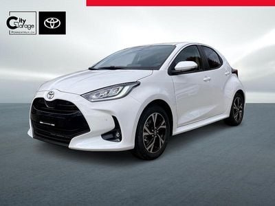 Weiss Neu 2025 Toyota Yaris Hybrid Trend Limousine | CHF 27’590 (Fairer Preis)