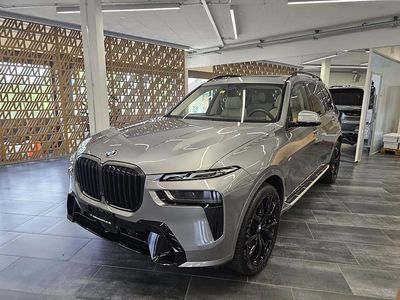 Gebraucht BMW X7 M Sport 380 PS (279 kW) 2023 SUV