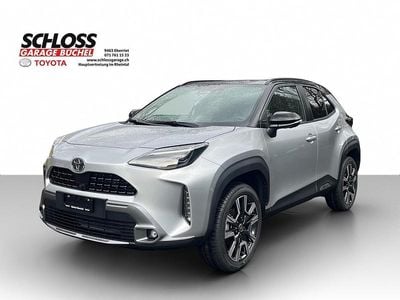 Neu Toyota Yaris Cross Premium 131 PS (96 kW) 2025 Grün SUV