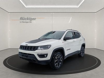 Weiss Gebraucht 2019 Jeep Compass Trailhawk SUV | CHF 18’800 (Fairer Preis)