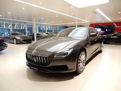 Grau Gebraucht 2018 Maserati Quattroporte GranLusso Limousine | CHF 44’900 (Fairer Preis)