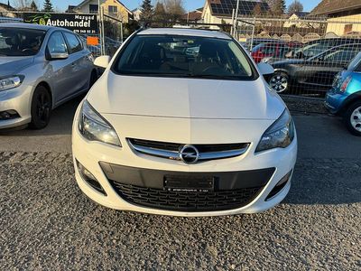 Gebraucht Opel Astra 115 PS (84 kW) 2013
