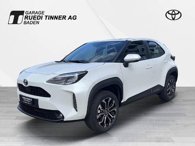 Gebraucht Toyota Yaris Cross Trend 116 PS (85 kW) 2023 Weiss SUV