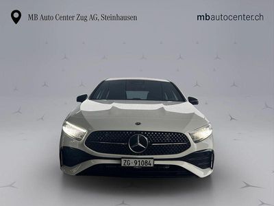 Weiss Gebraucht 2025 Mercedes A250 AMG line Limousine | CHF 45’800 (Etwas zu teuer)