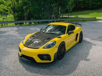 Porsche 718 Cayman GT4