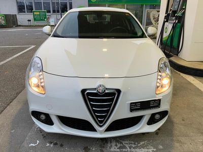 Gebraucht Alfa Romeo Giulietta Progression 170 PS (125 kW) 2013 Kleinwagen