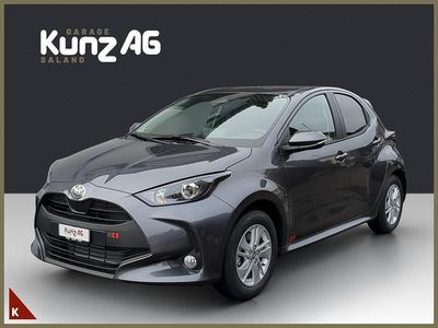 Anthrazit Neu 2025 Toyota Yaris Hybrid Comfort Limousine | CHF 26’530 (Fairer Preis)