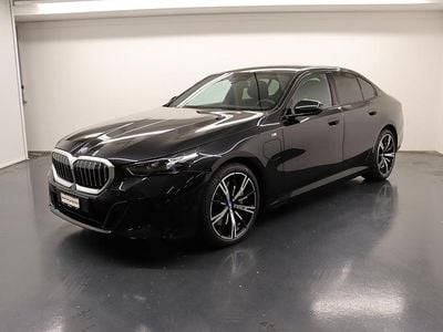 Schwarz Gebraucht 2024 BMW 550e Comfort Edition Limousine | CHF 69’900 (Superpreis)