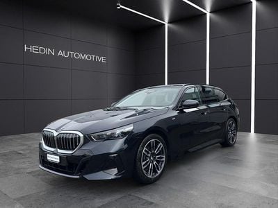 Schwarz Gebraucht 2024 BMW 520 M Sport Kombi | CHF 48’900 (Fairer Preis)