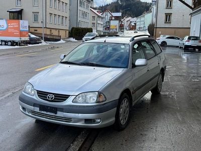 Gebraucht 2001 Toyota Avensis Sol Kombi | CHF 1’500 (Fairer Preis)