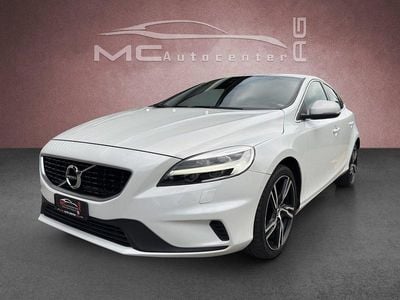 Gebraucht 2018 Volvo V40 R-Design Momentum Kombi | CHF 13’990 (Fairer Preis)