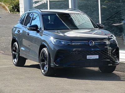 Gebraucht VW Tiguan R-line 193 PS (141 kW) 2025 SUV