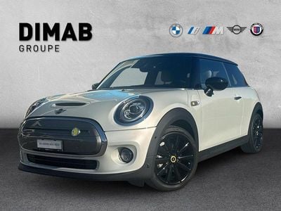 Weiss Gebraucht 2021 Mini Cooper SE Kleinwagen | CHF 14’900 (Etwas zu teuer)