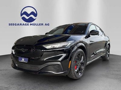 Schwarz Gebraucht 2024 Ford Mustang Mach-E Premium SUV | CHF 59’500