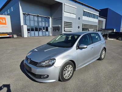 Gebraucht VW Golf VI Team 105 PS (77 kW) 2010 Kleinwagen