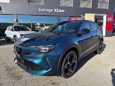 Neu Alfa Romeo Junior Edizione Speciale 145 PS (106 kW) 2026 Blau SUV