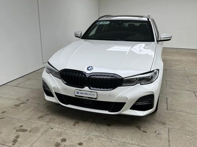 BMW 330e