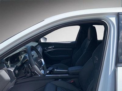 Weiss Gebraucht 2020 Audi e-tron S-Line SUV | CHF 32’950 (Fairer Preis)