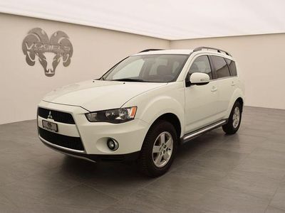 Gebraucht Mitsubishi Outlander Invite 156 PS (114 kW) 2011 Weiss SUV