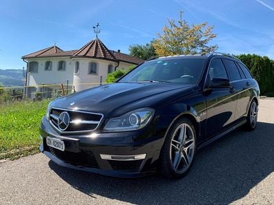 Mercedes C63 AMG
